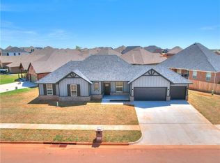 17750 Walnut Creek Rd, Edmond, OK 73012