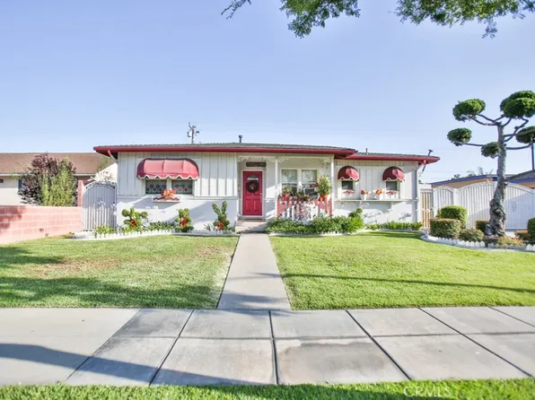 1918 W Orangethorpe Ave, Fullerton, CA 92833