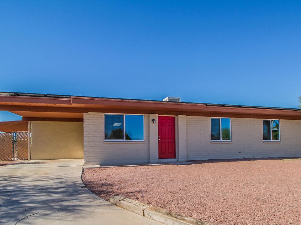 1st image of 1505 E Calle Salamanca