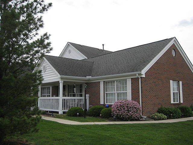 1st image of 1229 Old Pond Dr