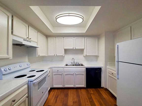 5th image of 1188 S Orange Ave APT 30