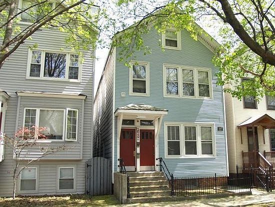 4th image of 2649 N Wayne Ave #2649