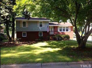 3005 Glenridge Dr, Raleigh, NC 27604