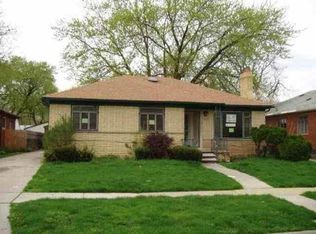 24271 Eastwood St, Oak Park, MI 48237
