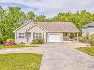 243 Windbrook Dr, Tunnel Hill, GA 30755