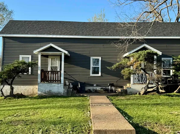 705 & 707 Illinois St, Warsaw, MO 65355