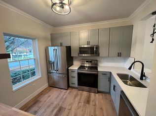 29 Read Rd, Williston, VT 05495