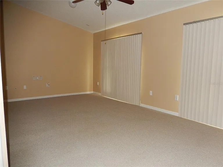 817 Frankford Dr — Photo 6