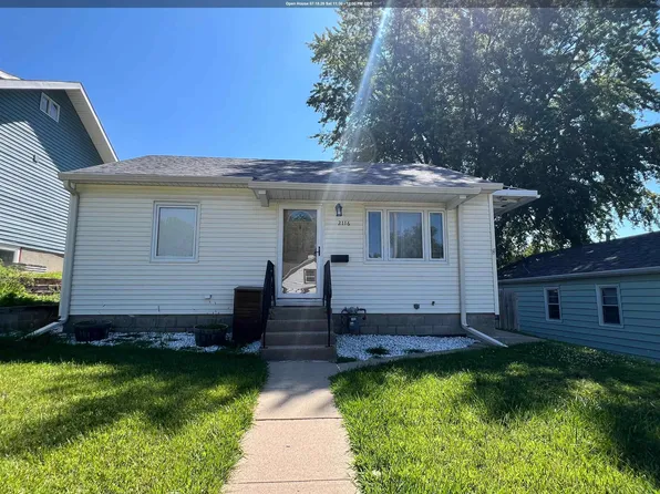 2116 S Cypress St, Sioux City, IA 51106