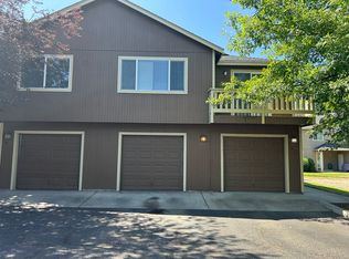 1987-1991 SW Canyon Dr, Redmond, OR 97756