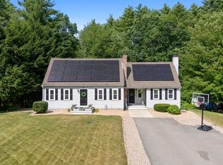 5 Redwood St, Townsend, MA 01469