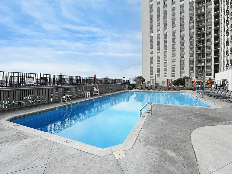 100 Manhattan Ave #2103 — Photo 14