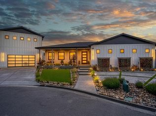 256 N Dover Court, Santa Rosa, CA 95403
