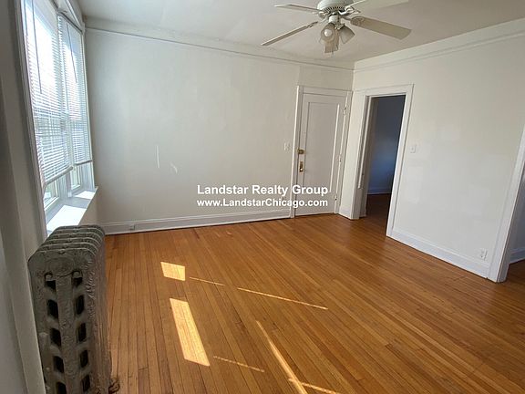 4th image of 4348 N Winchester Ave APT 2N