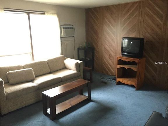 2nd image of 38224 Illinois Ave