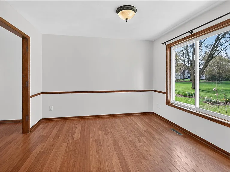 1014 N Westfield Rd — Photo 23
