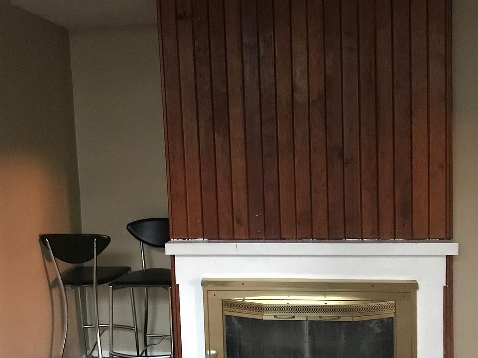 1st image of 3111 Fairington Dr