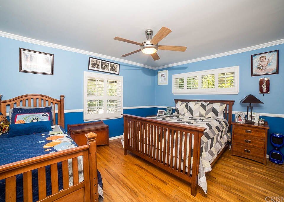 1st image of 16615 Sunburst St