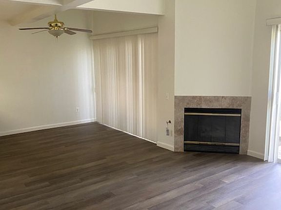 3rd image of 73720 Shadow Mountain Dr APT 1