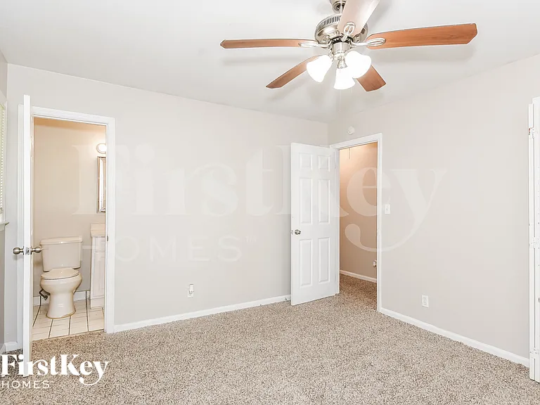 3605 Las Olas Dr — Photo 12