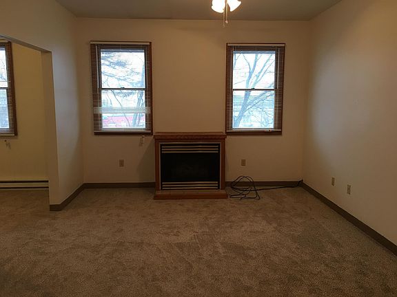 Living room with gas fireplace