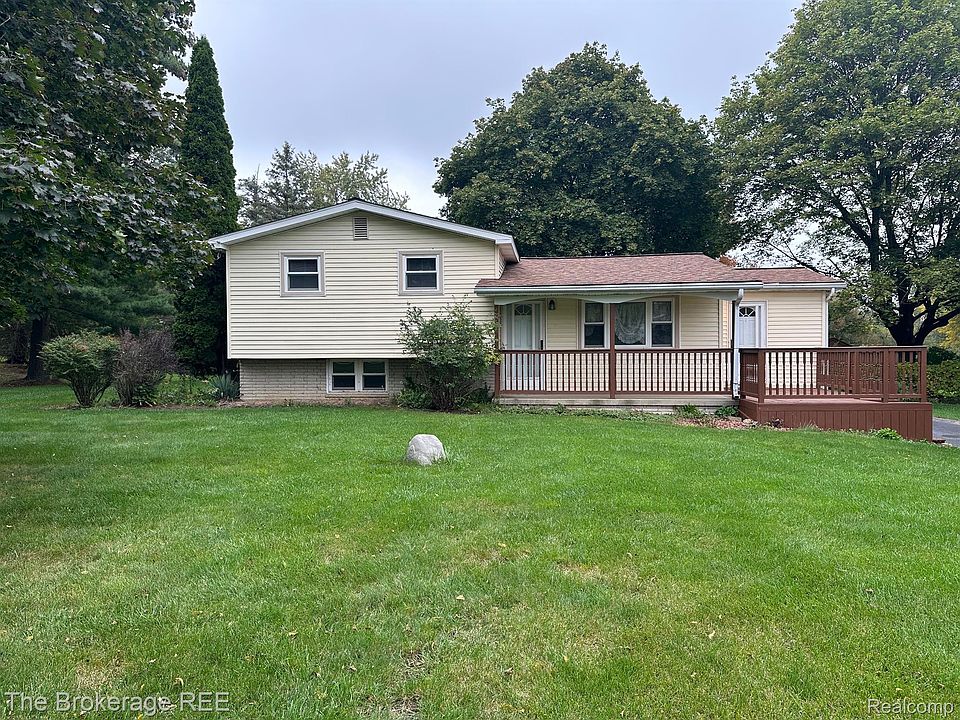 1st image of 6287 E Maple Ave