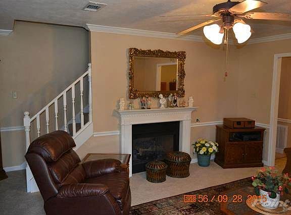 109 Parkside CV 3