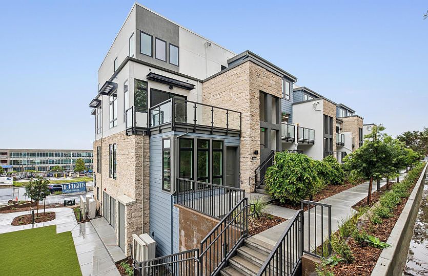 End unit Plan D home