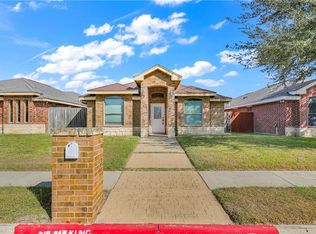 1519 Leann Rimes Rd, Edinburg, TX 78542
