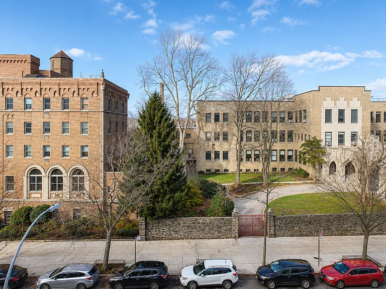 700 Fort Washington Ave #4B — Photo 13