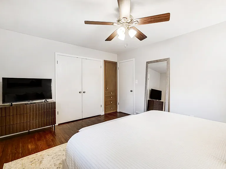 3592 Delamere Ave — Photo 7