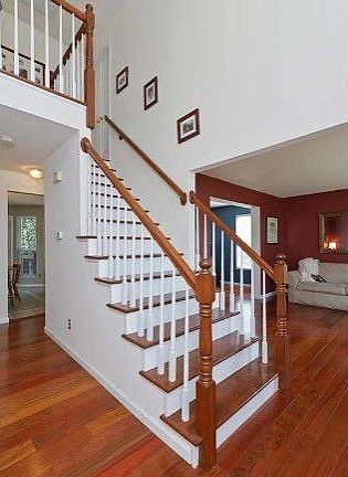 2nd image of 3760 Majestic Ct