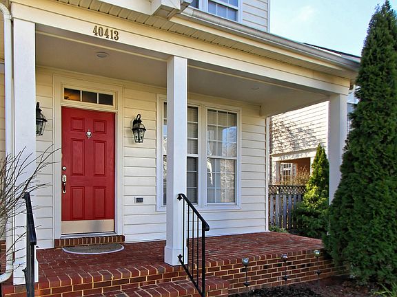 4th image of 40413 Milford Dr