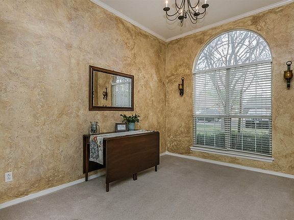 5th image of 6509 Sierra Ct