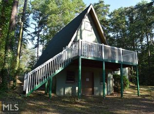 671 Lakeshore Rd, Martin, GA 30557