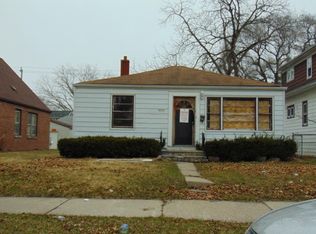 4934 N 26th St, Milwaukee, WI 53209