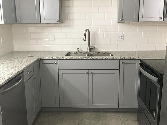 2nd image of 2150 College Pl APT 37