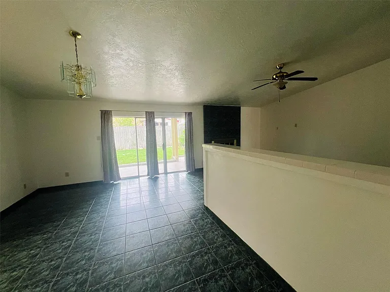 7538 Winkle Wood Ln — Photo 3