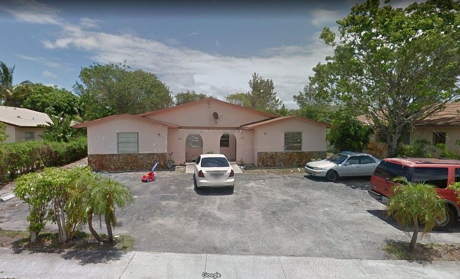 1st image of 2930 SE 2nd St
