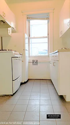 Rented by ZealEstate Group Inc | media 18