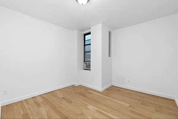 Rented by REAL New York | media 14