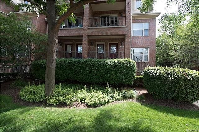 1st image of 1337 S Main St #43