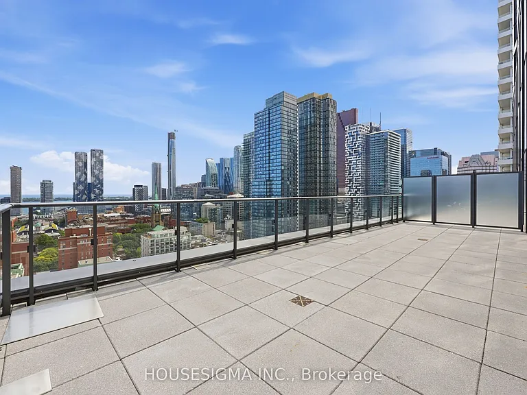 100 Queen St E #2706 — Photo 22