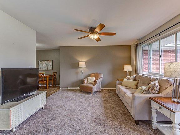 3rd image of 6263 Timothy Ln