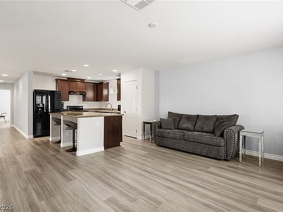 4th image of 8950 Harmony Hall Ave