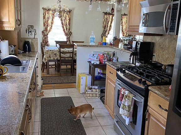 5th image of 7736 Paso Robles Ave