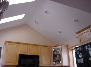 744 Bayberry Rd, Franklin Square, NY 11010