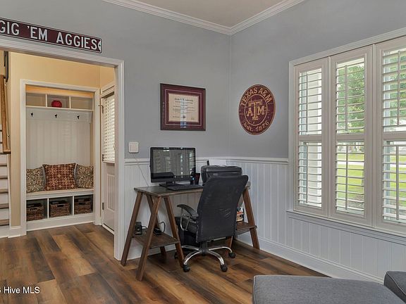 5th image of 307 Stella Bridgeway Drive