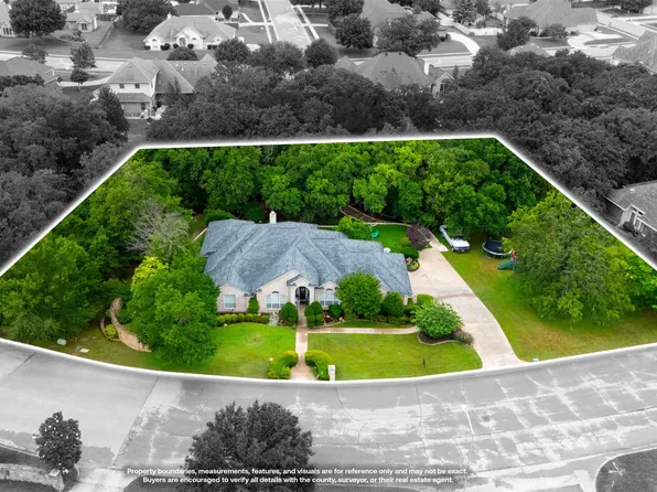 2001 Country Brook Dr, Weatherford, TX 76087