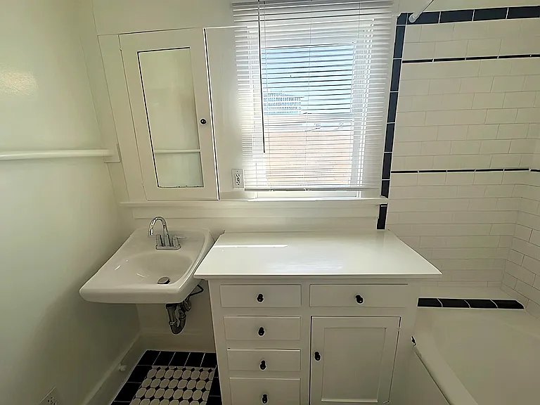 925 1/2 Marview Ave #925-1/2 — Photo 9